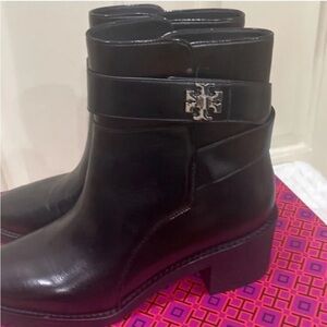 Tory Burch black boots with buckle. GUC